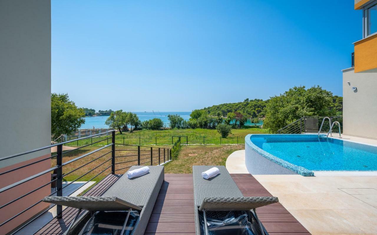 Villa Magnolija Pula Extérieur photo